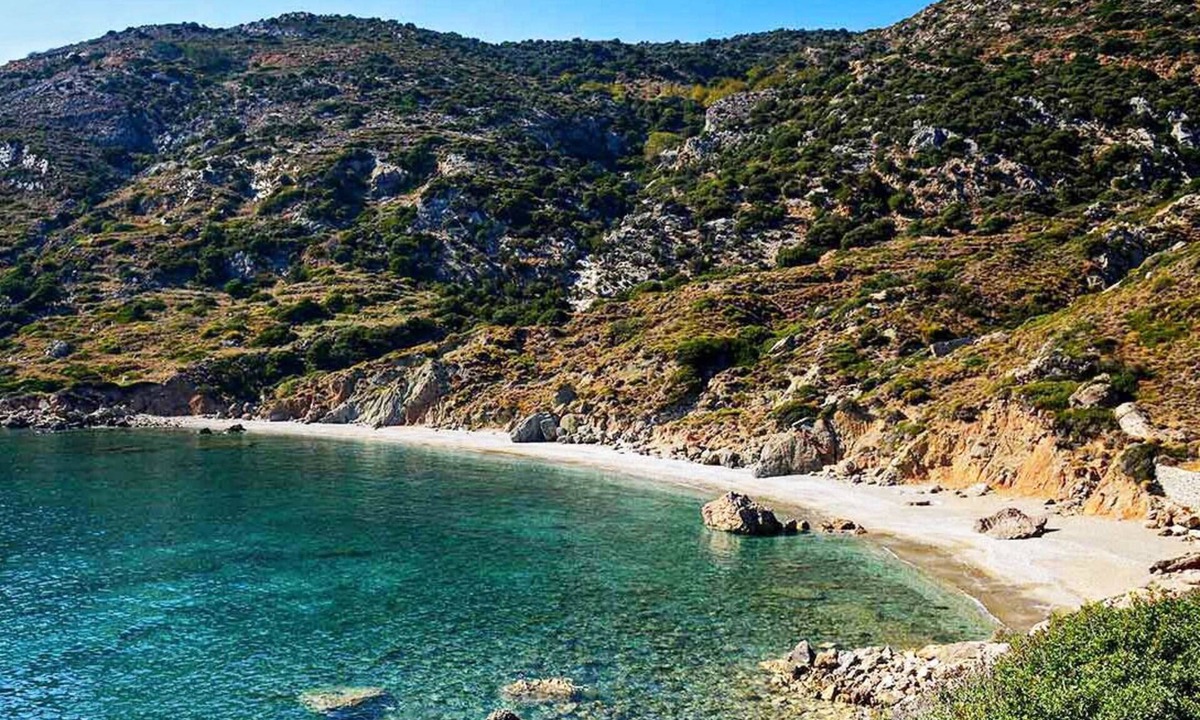 Ikaria House | Villa Capiri - Ikarian Mountain Village Family Estate - Stay in Nature!