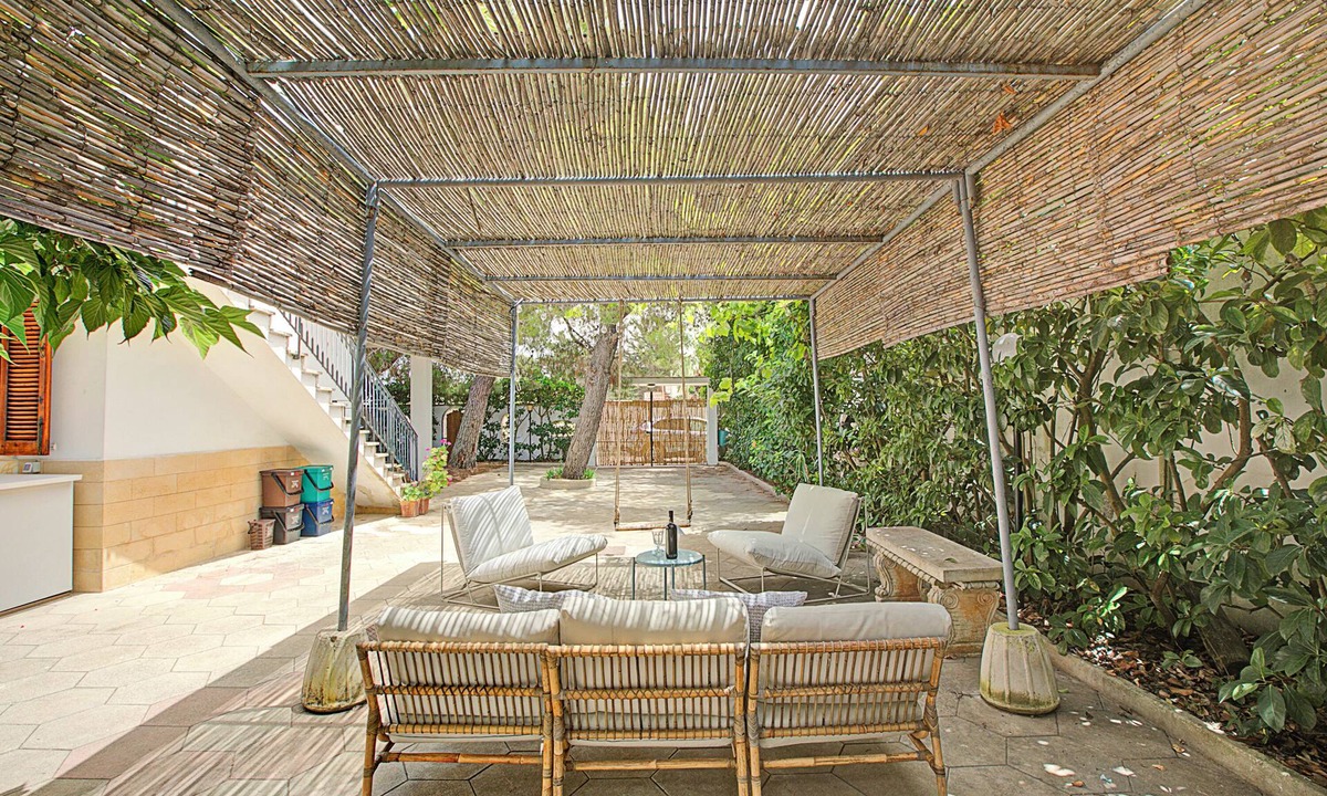 Giorgilorio Villa | Villa Carolina spacious with garden, Lecce, Italy