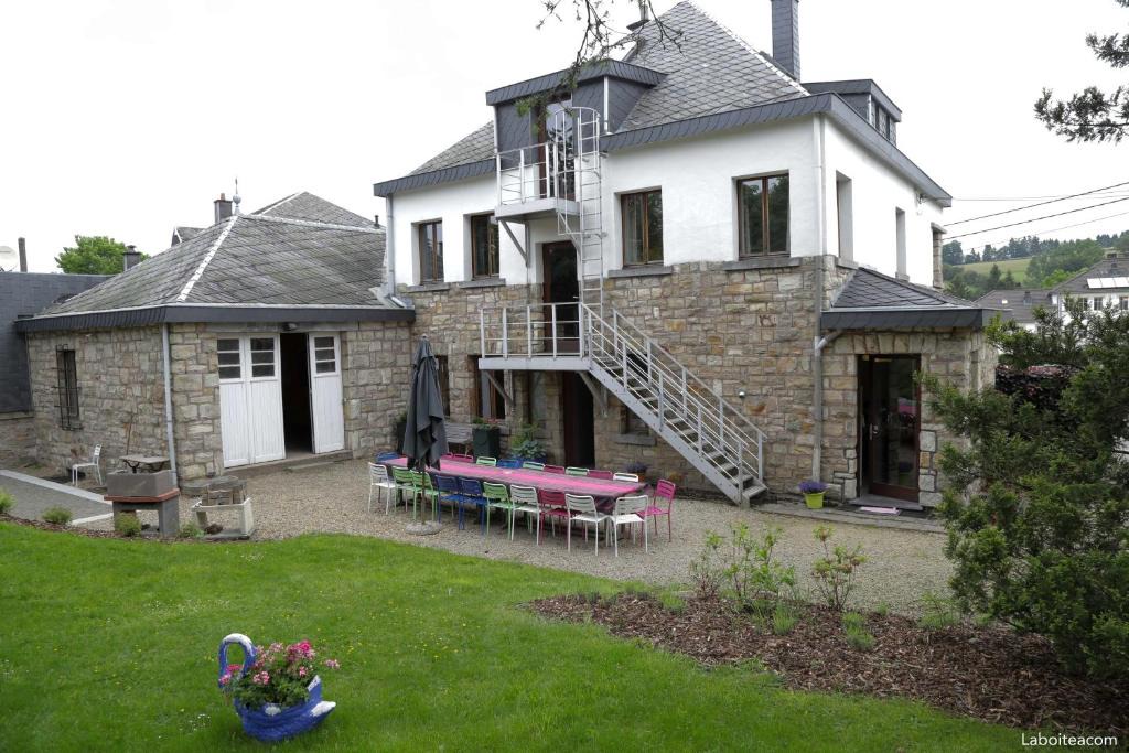 Walk House | Villa Caroline