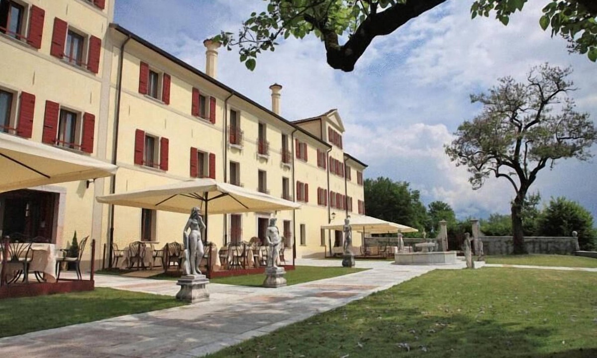Belluno Hotel | Villa Carpenada