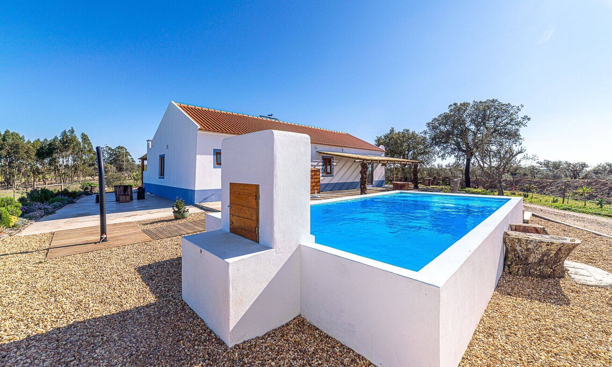 Sao Francisco da Serra Villa | Villa Casanova - Secluded pet-friendly villa for 12 people in Alentejo with table tennis and football table