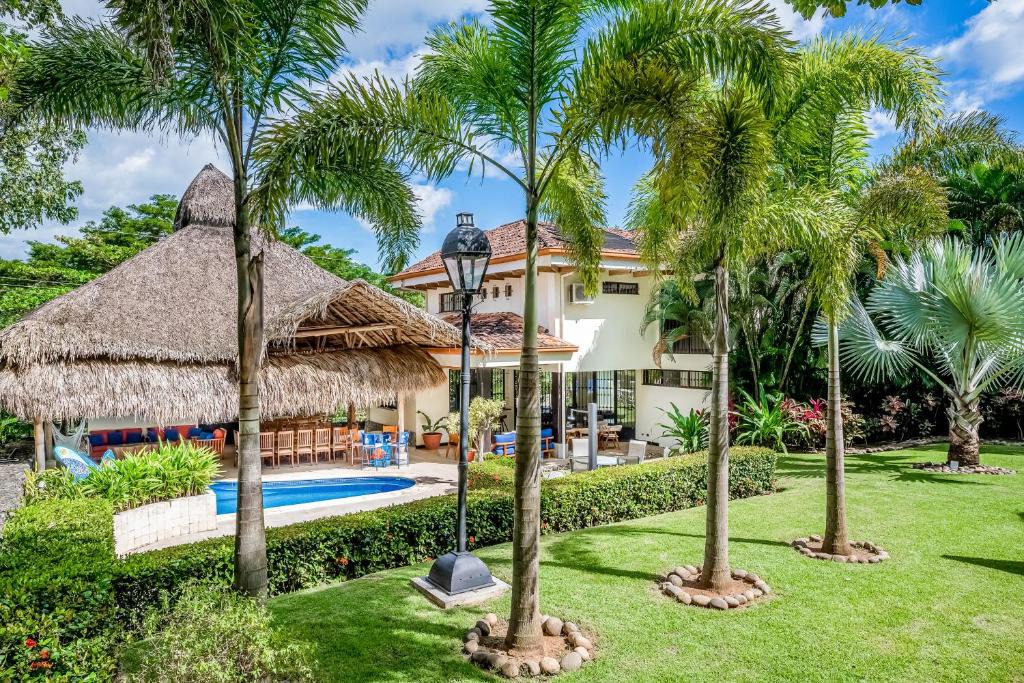 Coco House | Villa Casiopea