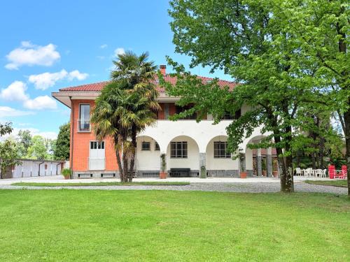 Robassomero Villa | Villa Cavaliere