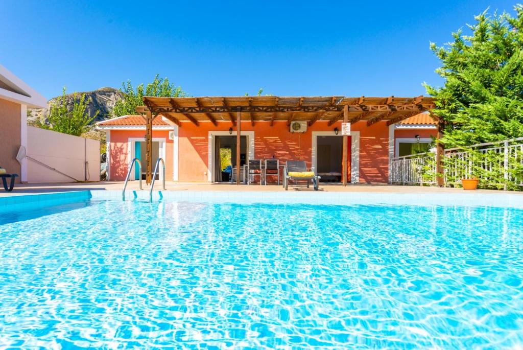 Kateleios Villa | Villa Cherry