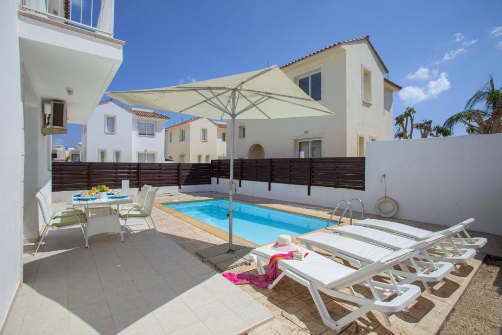 Pernera Villa | Villa Clematis