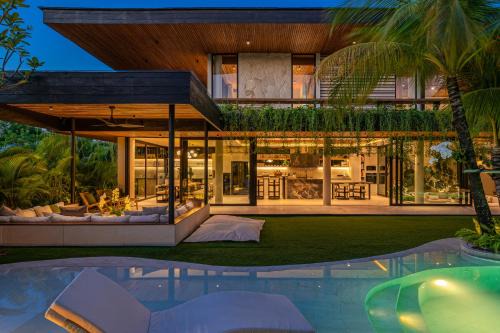 Berawa Villa | Villa Coco Bay - Iconic 8BR Tropical Villa Next to the Beach