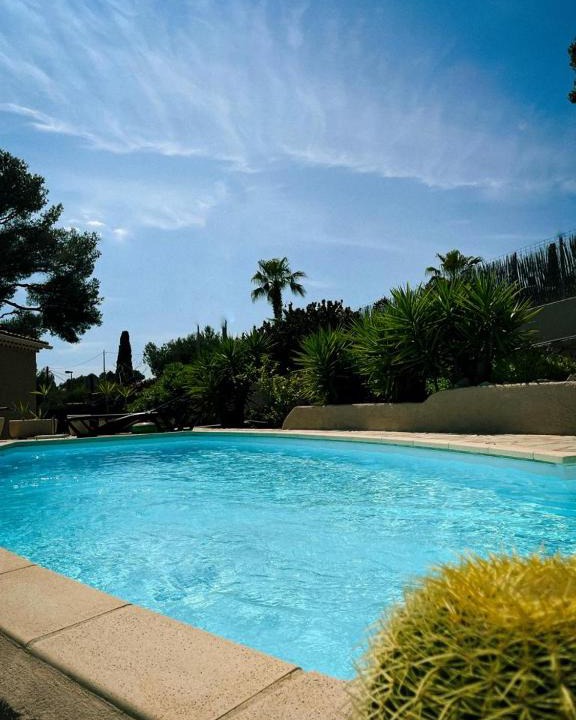 Bandol Apartment | Villa Cocody