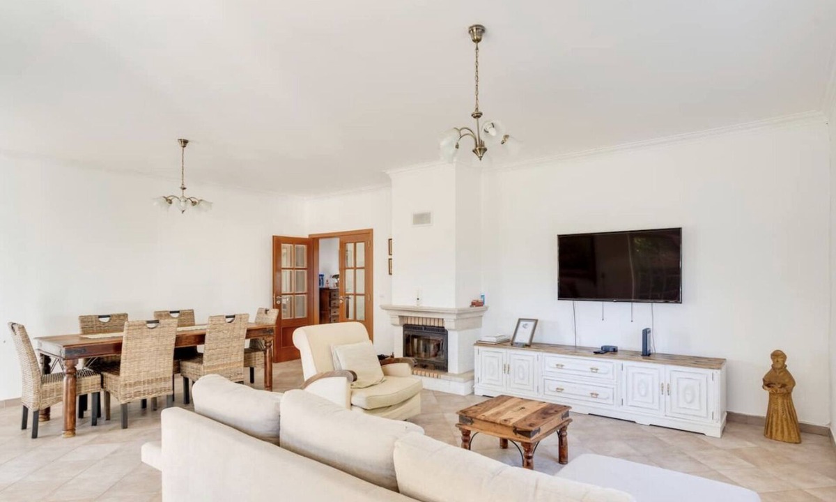 Palmela House | Villa com Piscina de Agua Salada, Cerca de Bodegas e de Playas, Admite Mascotas
