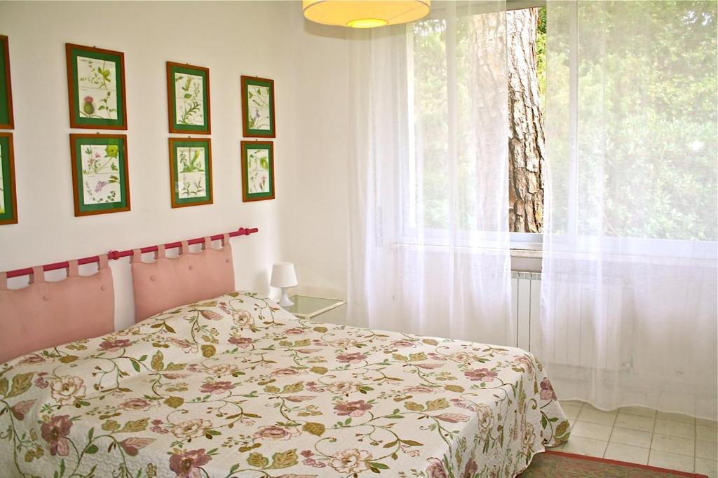 Roccamare Villa | VILLA CONCHIGLIA
