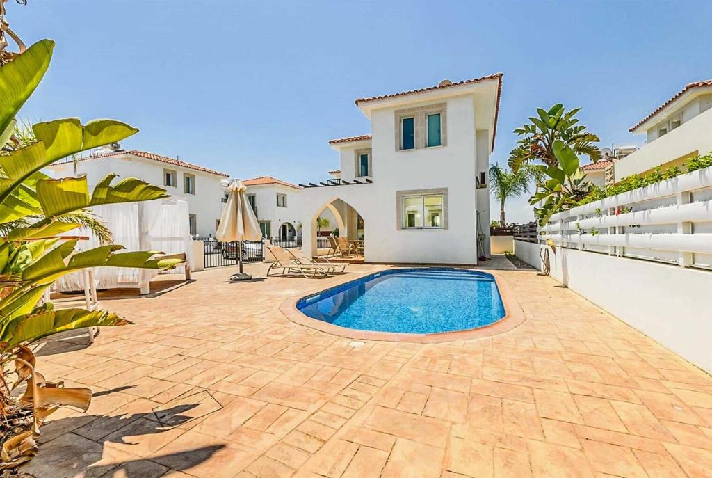 Pernera Villa | Villa Constantina
