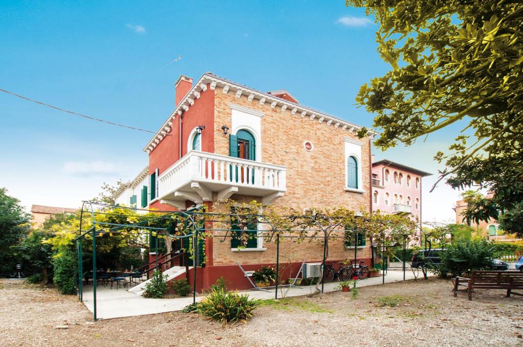 Santa Maria in Stelle Bed & Breakfast | Villa Contarini B&B