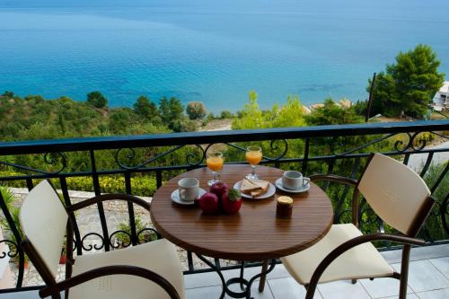 Xirokastello Apartment | Villa Contessa
