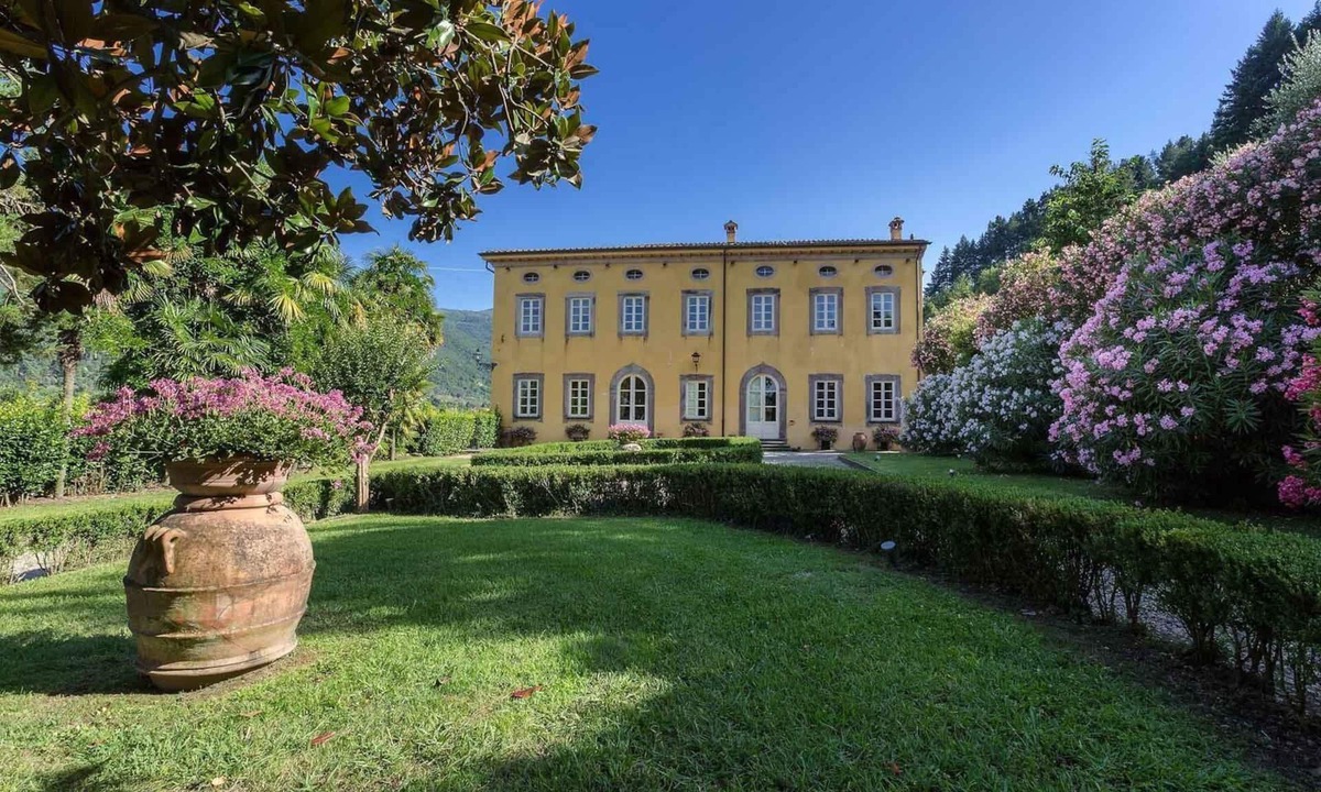 Vorno Apartment | Villa Controni .