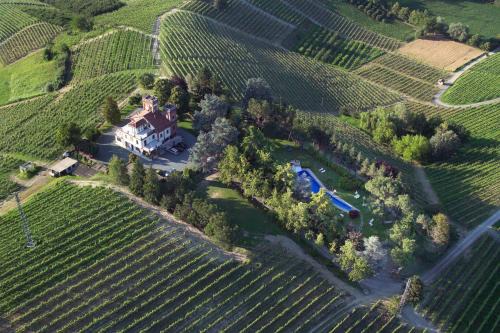 Canale House | Villa Cornarea
