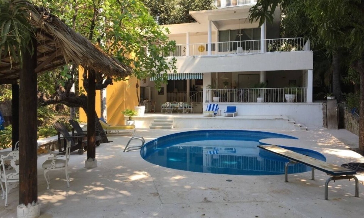 Farallon Villa | Villa Covadonga