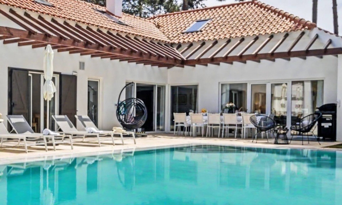 Charneca de Caparica e Sobreda Villa | Villa da Oliveira with Pool - Golf Aroeira