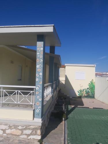 Rafina-Pikermi Villa | Villa daisy