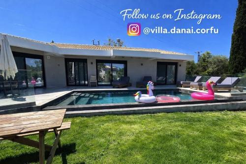 Corfu Town Villa | Villa Danai