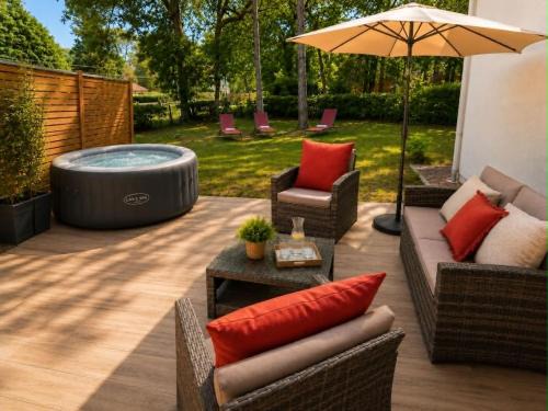Messanges House | Villa de charme avec jacuzzi à 10 min de l'océan - 5 chambres- 11 couchages -