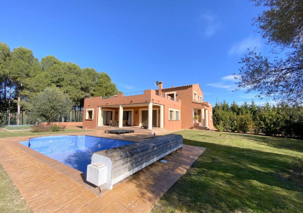 Perelada Villa | Villa de lujo con piscina
