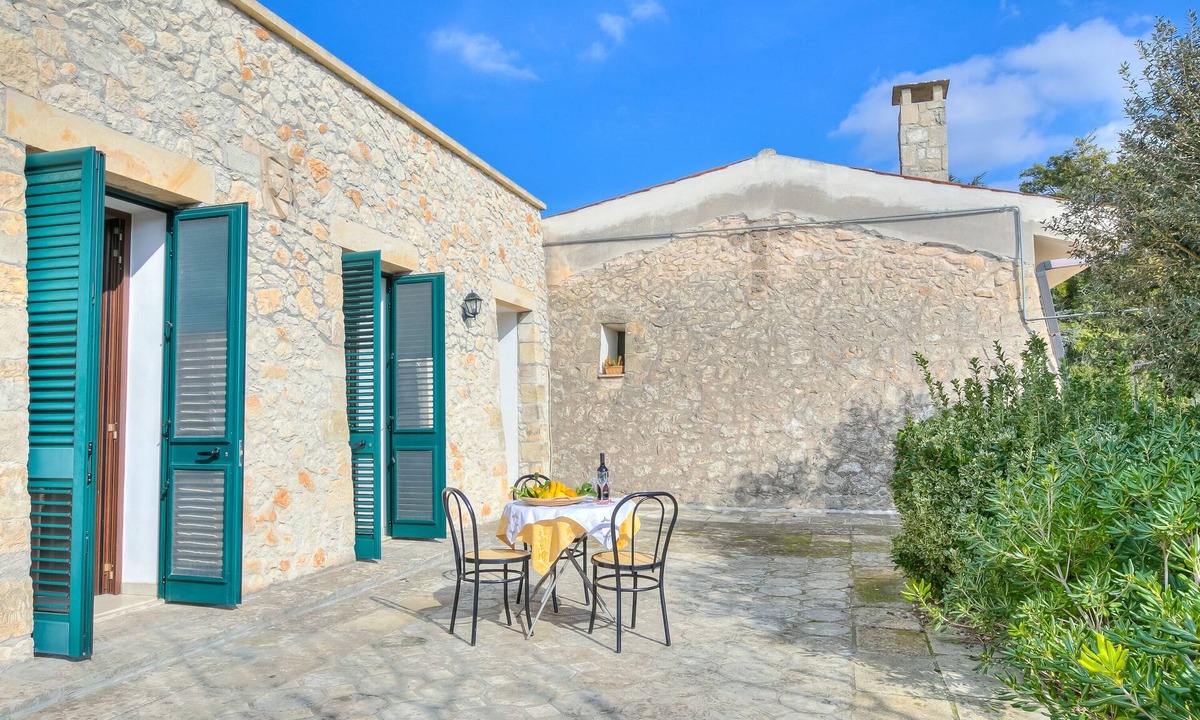 Corigliano D'Otranto Villa | Villa Degli Dei with garden and pool, Corigliano d'Otranto, Italy