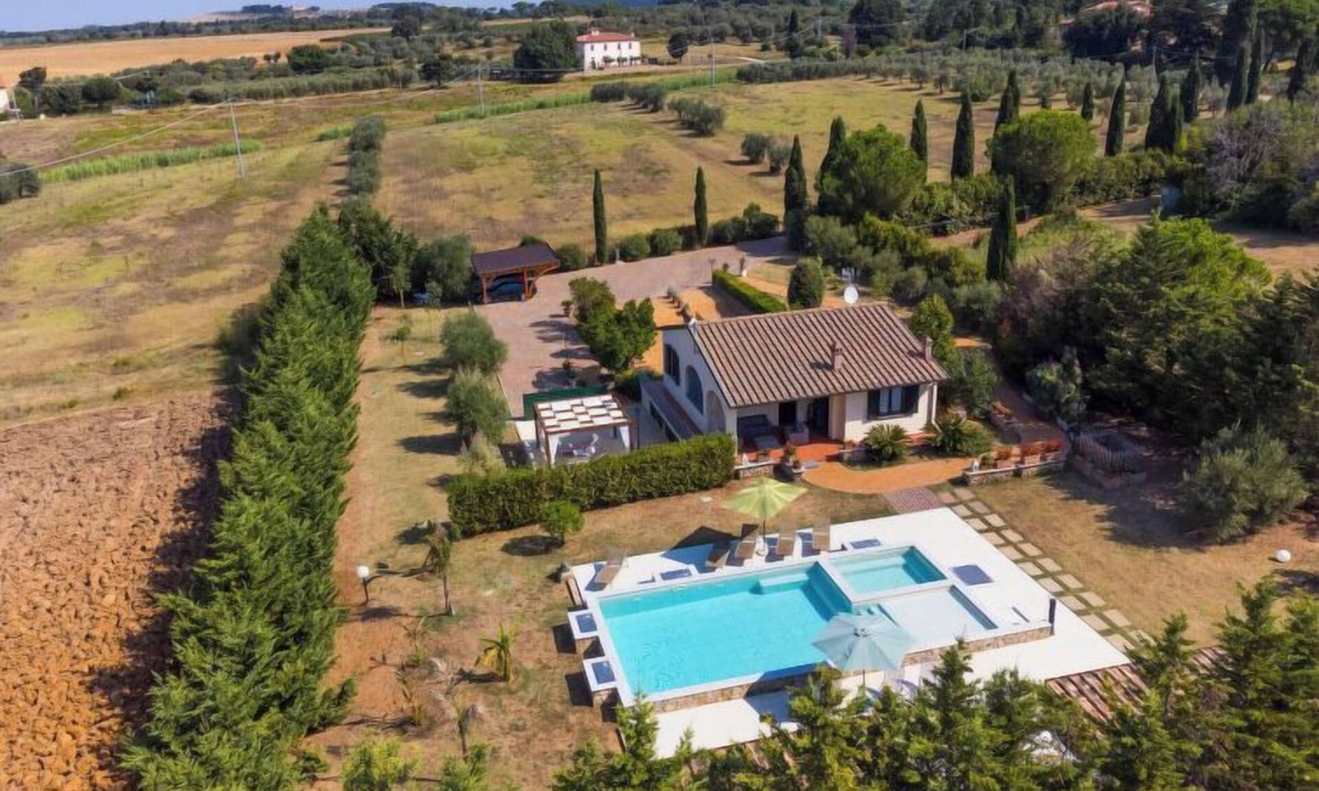 Cecina House | Villa della Duna by Interhome