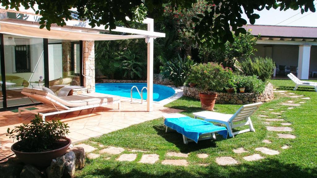 Merine Villa | Villa delle Camelie by Perle di Puglia