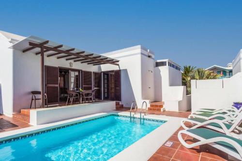 Matagorda Villa | Villa Denise by Villa Plus