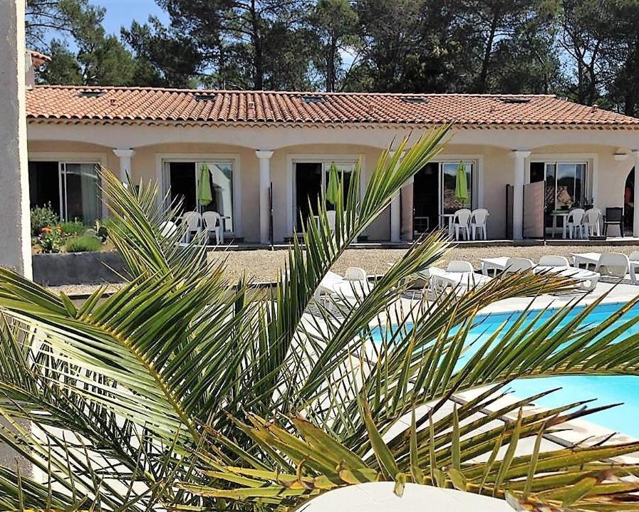 Sillans-la Cascade House | villa des soleils