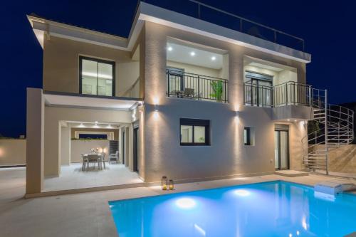 Alikanas Villa | Villa Dimitris