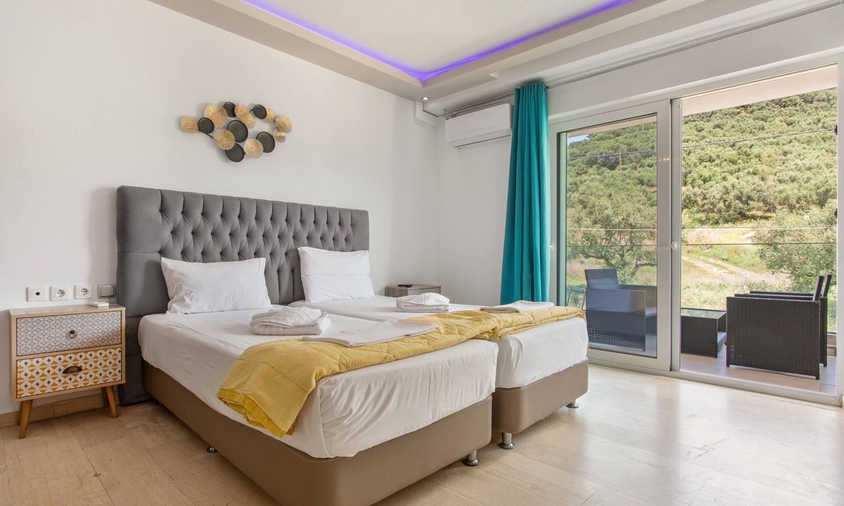 Alikanas Apartment | Villa Dionysia Studio S4 Apartment with Shared Pool & Wi-Fi