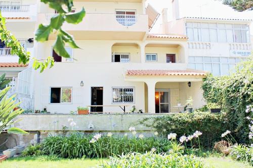 Carcavelos Hostel | Villa do Sol Carcavelos Beach House