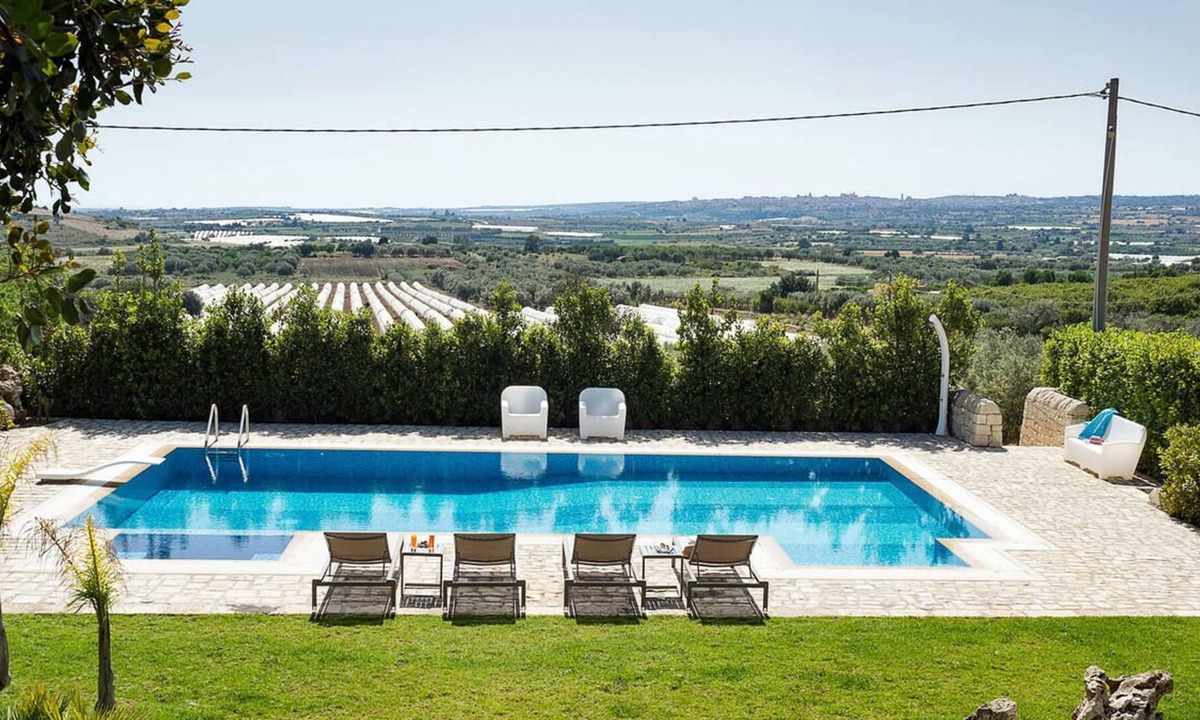 Casale Modica Villa | Villa Donata - Three Bedroom Villa, Sleeps 6