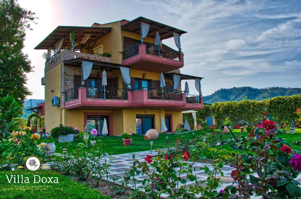 Sarti Apartment | Villa Doxa