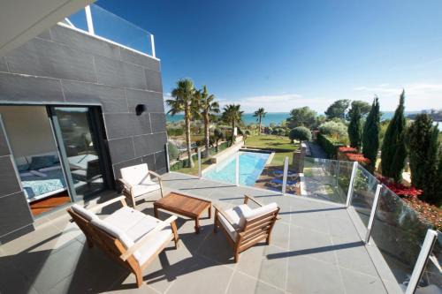 El Perello Villa | Villa Elena