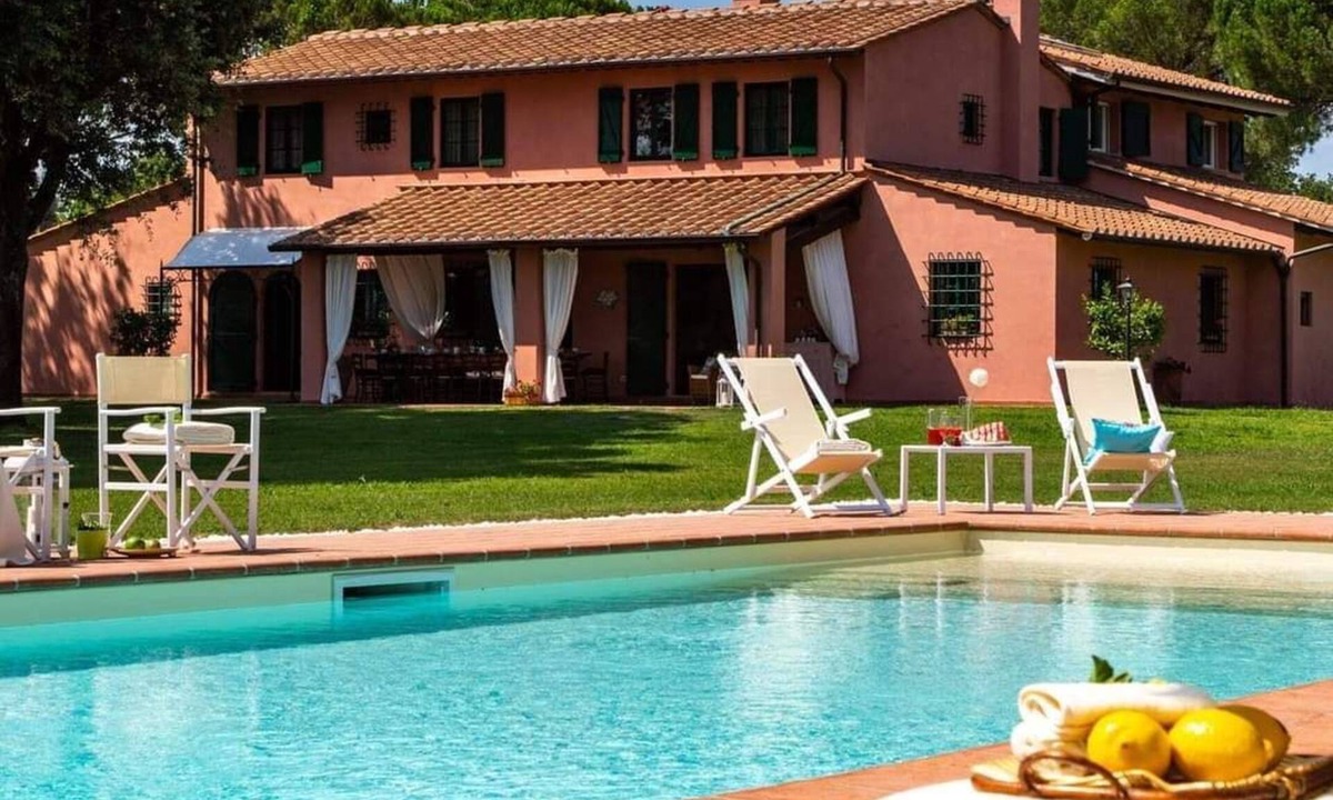 Querce Villa | VILLA ELISA