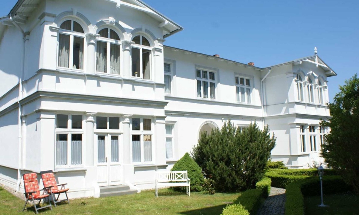 Seebad Heringsdorf Villa | Villa Elisabeth Nebenh. Apartment Coralle *only 100m to the beach* - Apartment in the