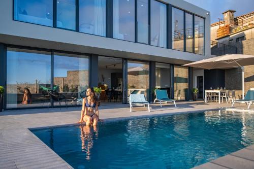 Prazeres Villa | Villa Elysian Oasis by Homie