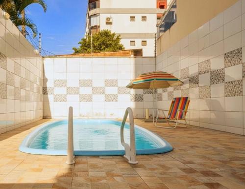 Parque Enseada House | Villa Enseada - Charme e conforto a 650m da Praia da Enseada