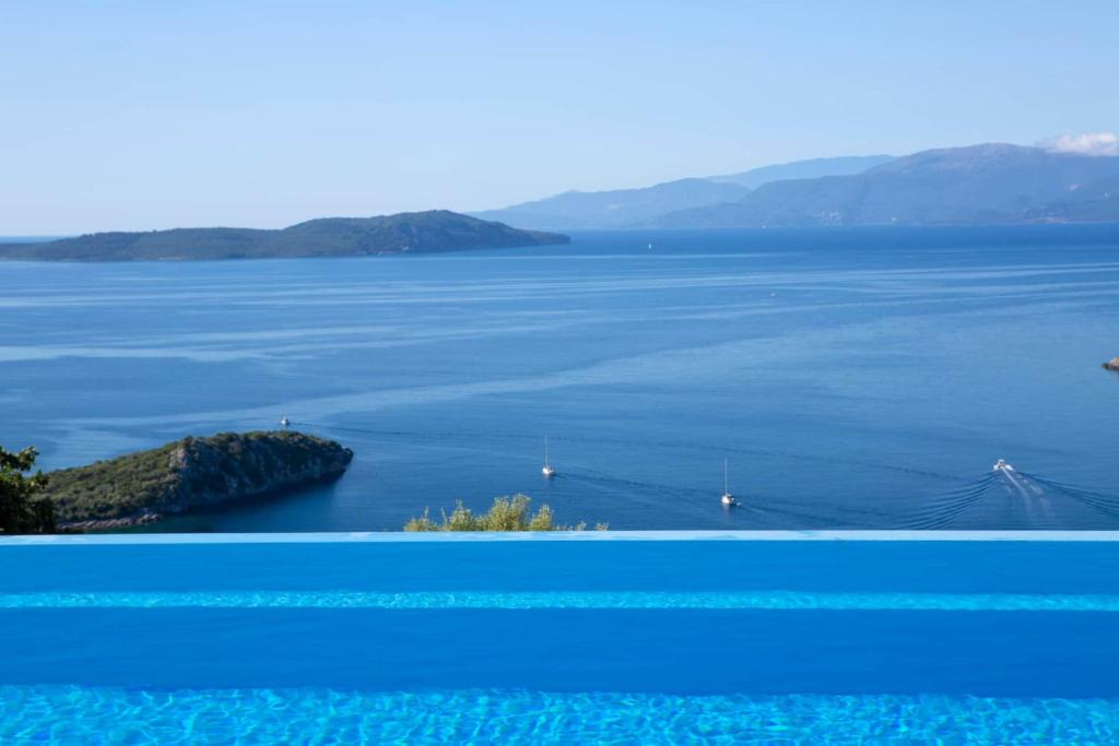 Sivota Villa | Villa Ethra