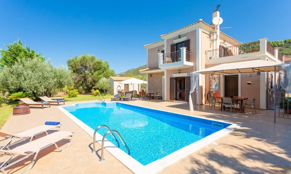 Sarlata Villa | Villa Eufrosini - Three Bedroom Villa, Sleeps 7