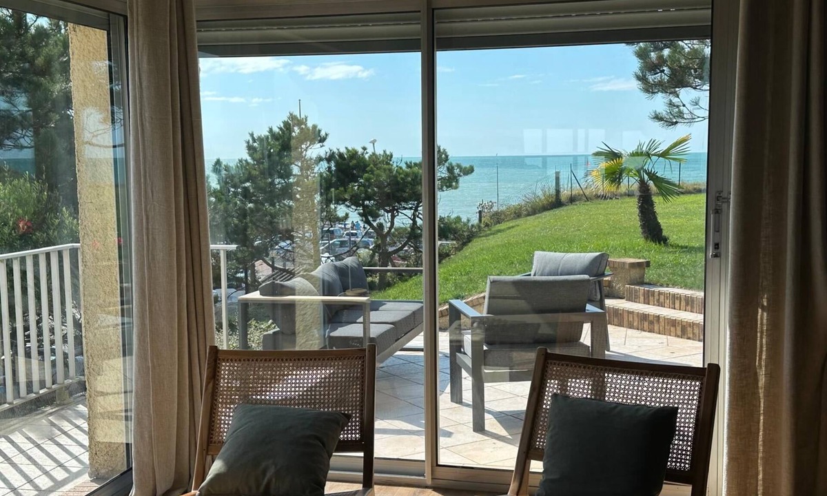 Varengeville-sur-Mer Villa | Villa Falésia - exceptional sea view at Pourville-sur-Mer - Normandy