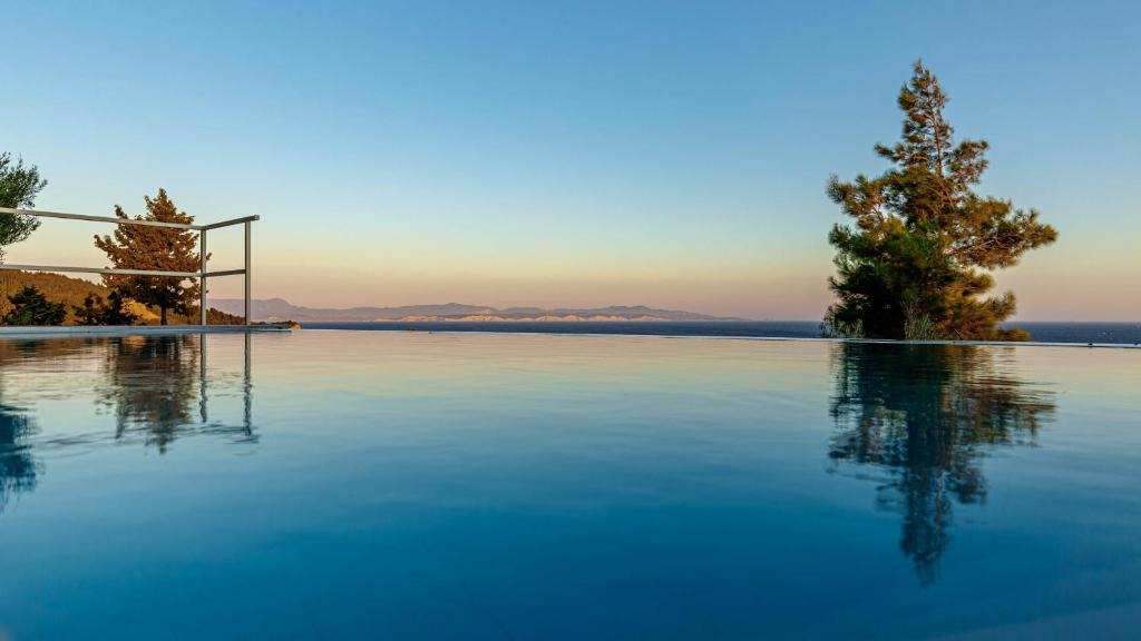 Erikousa Island Villa | Villa Feax Ocean View