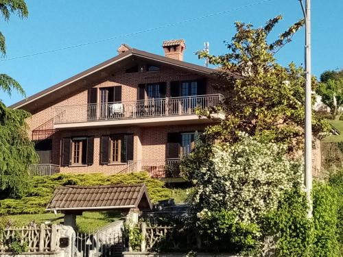 Castagnole delle Lanze Bed & Breakfast | VILLA FERNANDO