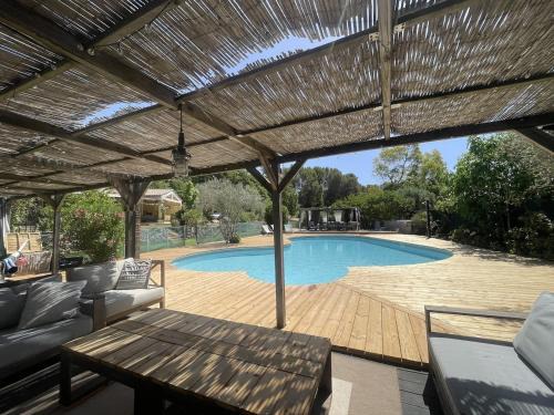 Trets Villa | VILLA FIORENZA