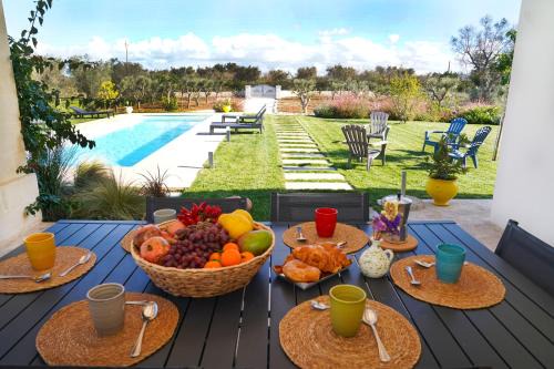 Latiano Villa | Villa Flora