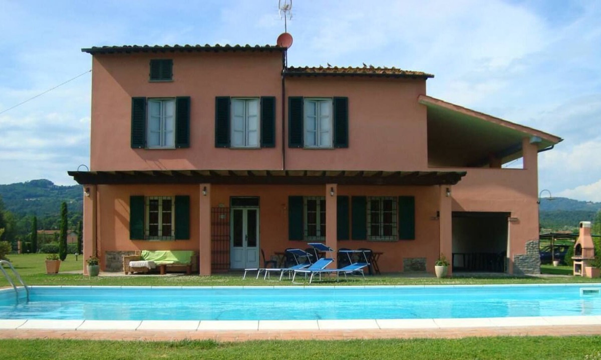 Lucca Villa | Villa Florenza