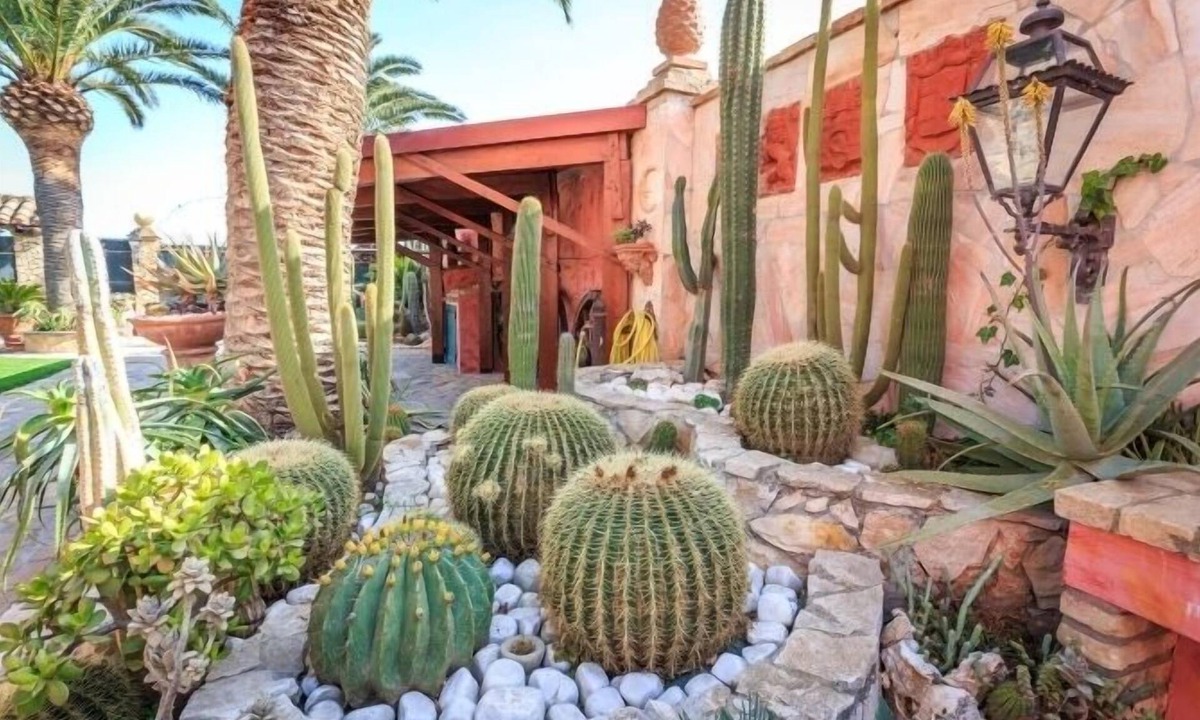 Quartu Sant'Elena Bed & Breakfast | Villa Flumini