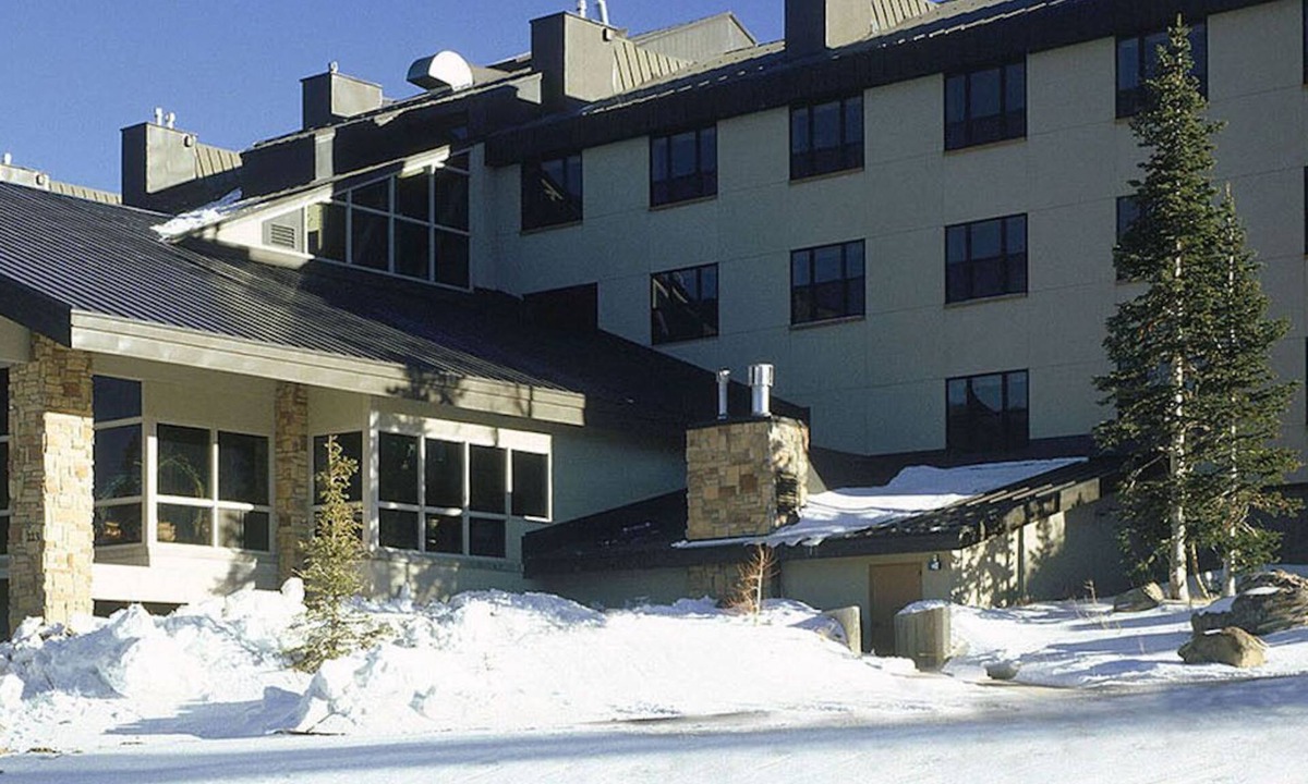 Brian Head Villa | Villa for 2 at Cedar Breaks Lodge - 2+ nights (depends on availability)