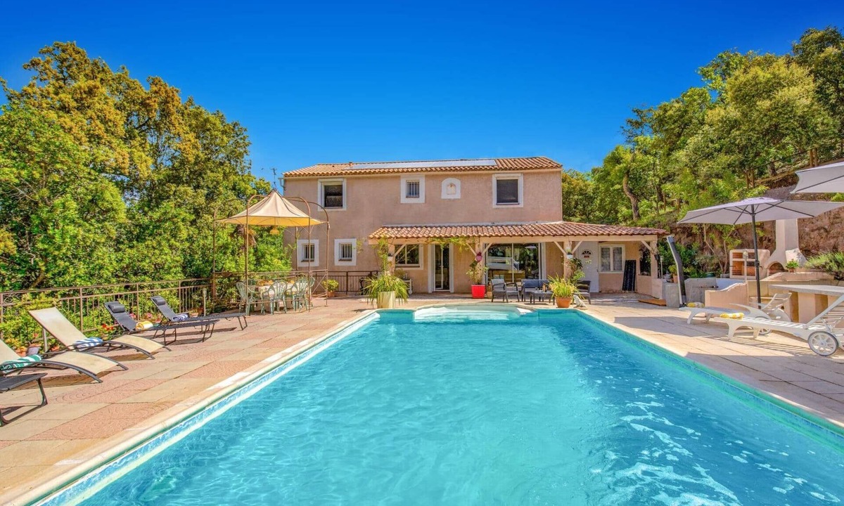 Les Adrets-de-l'Esterel Villa | Villa Sur la Colline by Villa Plus
